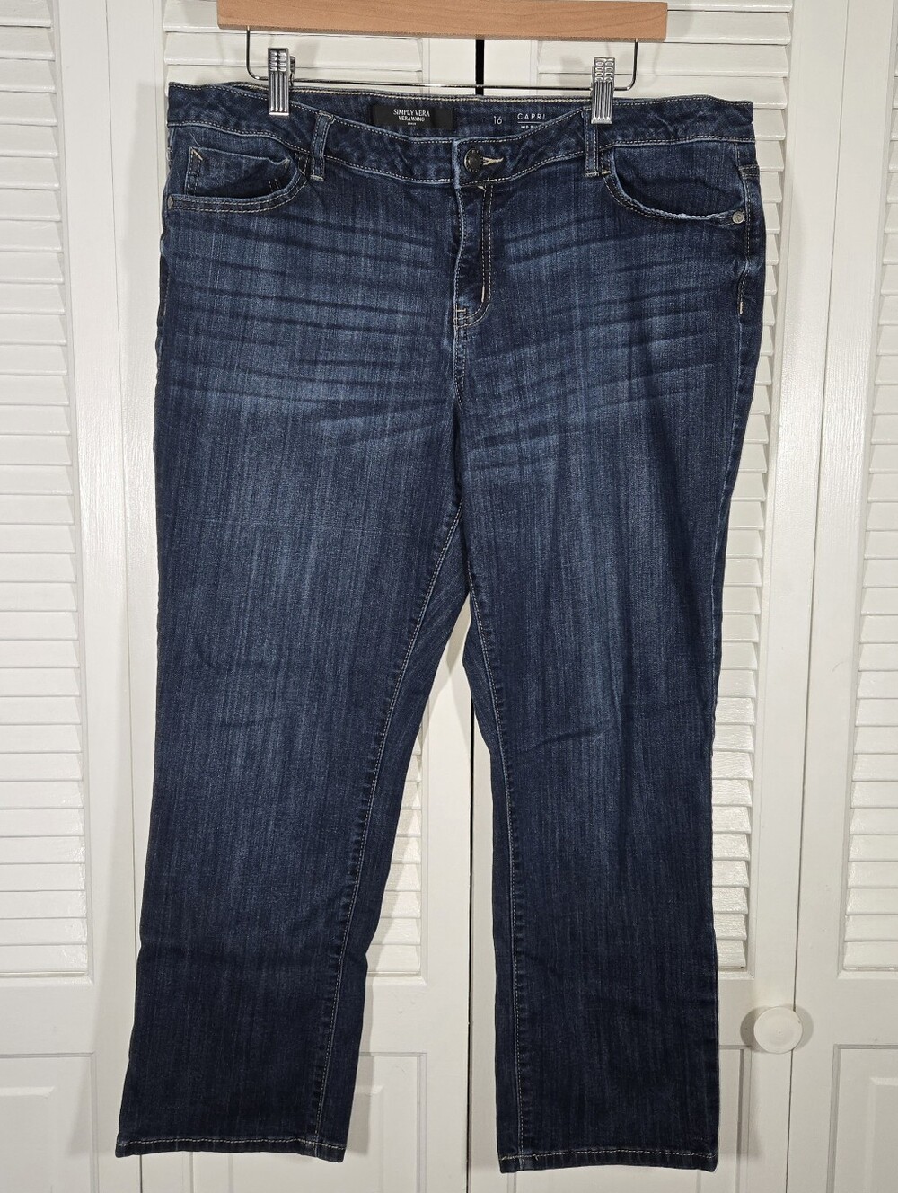 Simply Vera Vera Wang Mid Rise Capri Classic Dark Stretch Cropped Jeans Sz 16